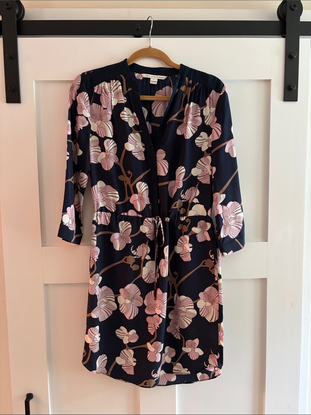DVF Freya 100% Silk Dress in Simple Orchid Sz 4